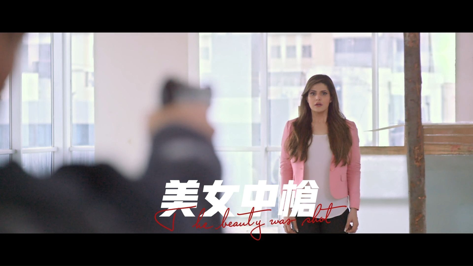 大白兔总在衬衫里蹦来蹦去的动态展示